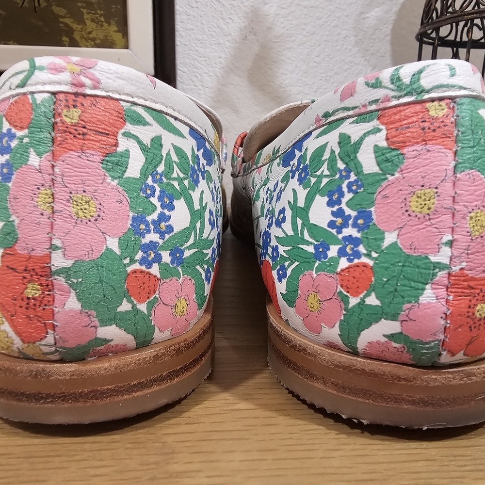 Boden White and Red Poppy floral loafers Size 40 - Picture 8 of 10